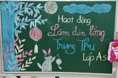 Hoạt động “ làm đèn lồng” lớp A3,A4,B4,A5
