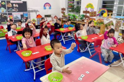 GIỜ HỌC TOÁN – ĐẾM ĐẾN 4 LỚP B4