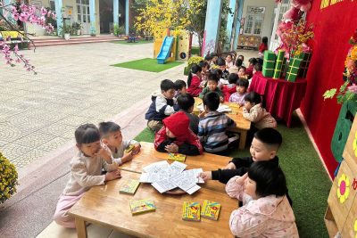 Tô màu lịch Tết năm 2026 lớp B5