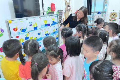 Xé dán “Thuyền trên biển” D5